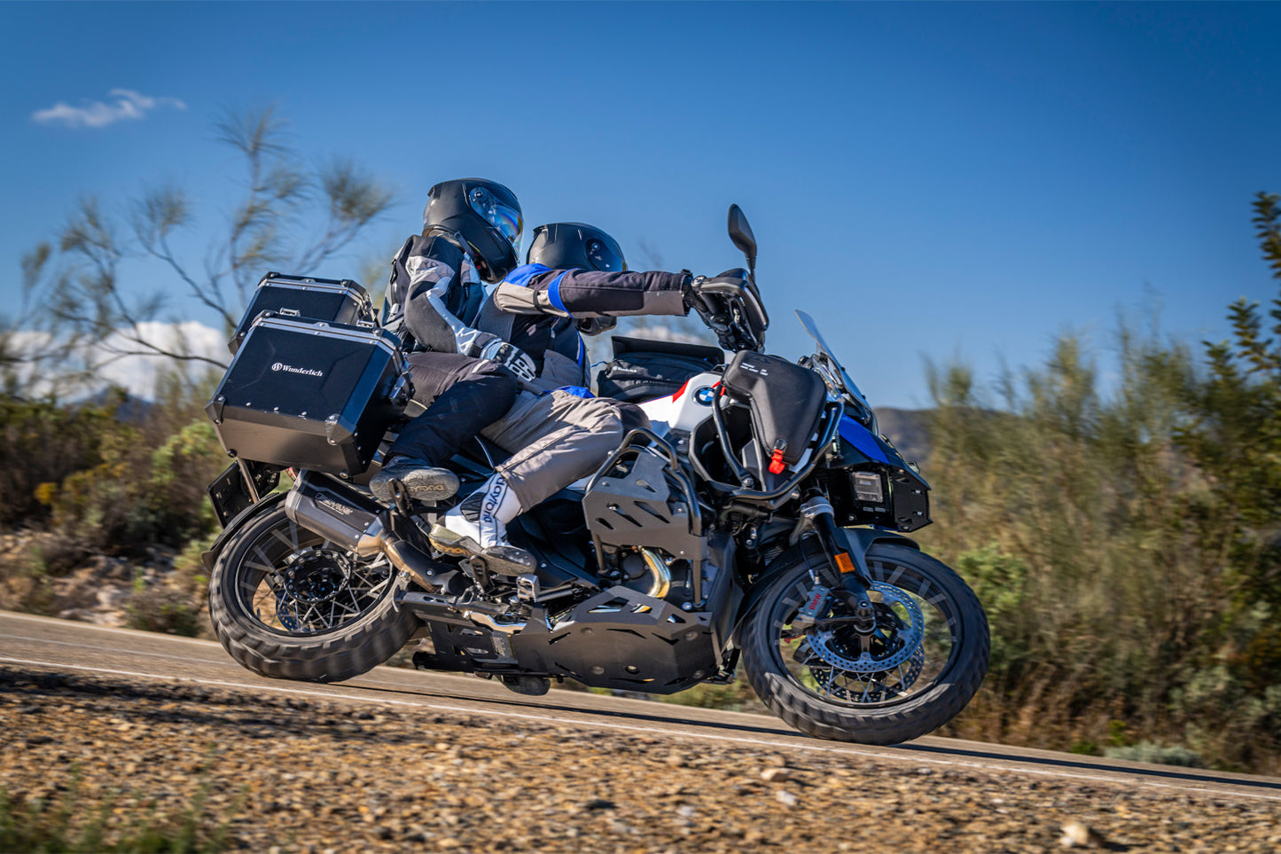 AKTIVKOMFORT Passenger Seat R 1300 GS Adventure - standard - black