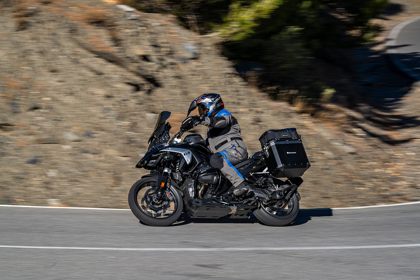 uniRack case carrier for the R 1300 GS - stainless steel