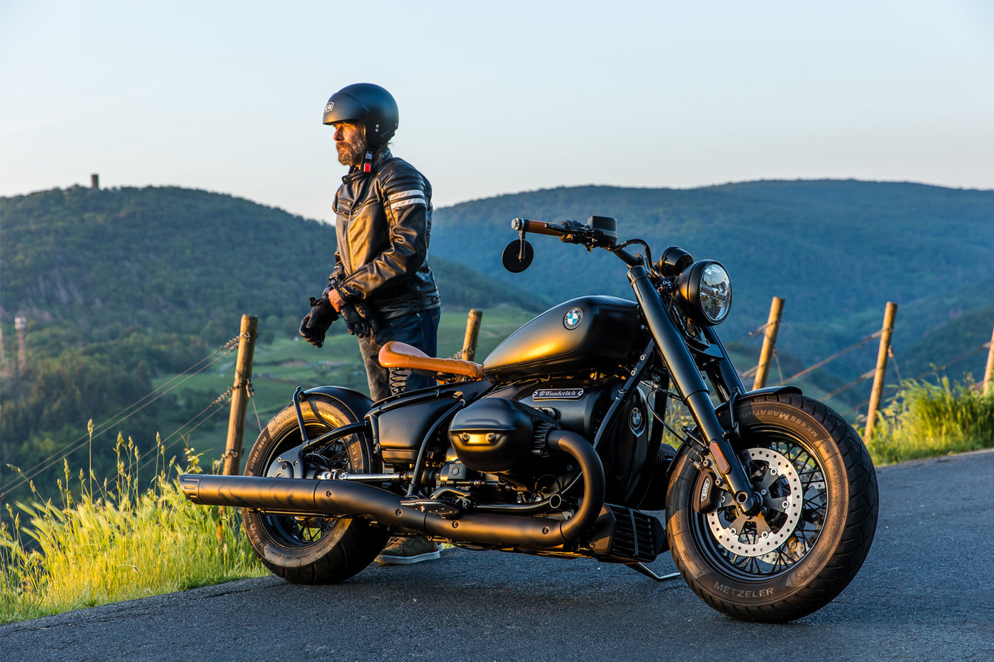 Front fender »RockBob« - Blackstorm Metallic - white striped