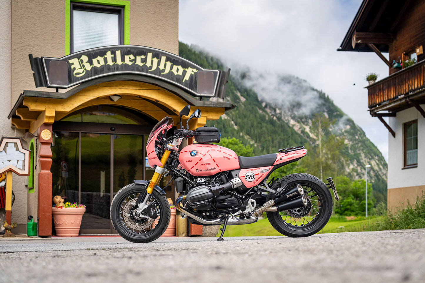 fuel injection system cover R 12 nineT - black