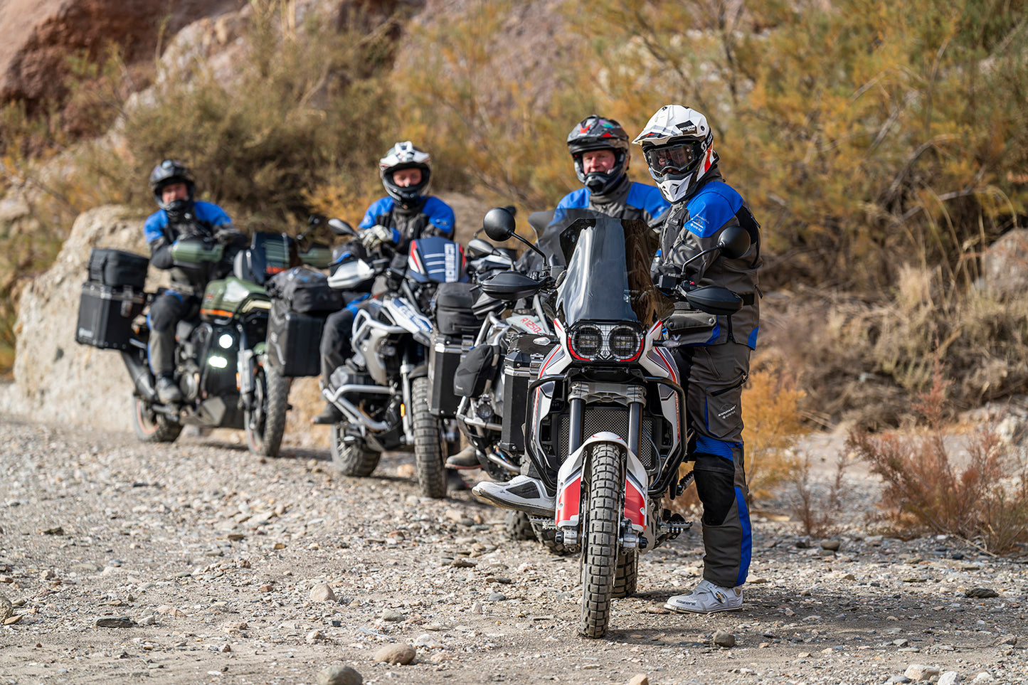 Wunderlich fairing protection bar - black - For models with Standard engine protection