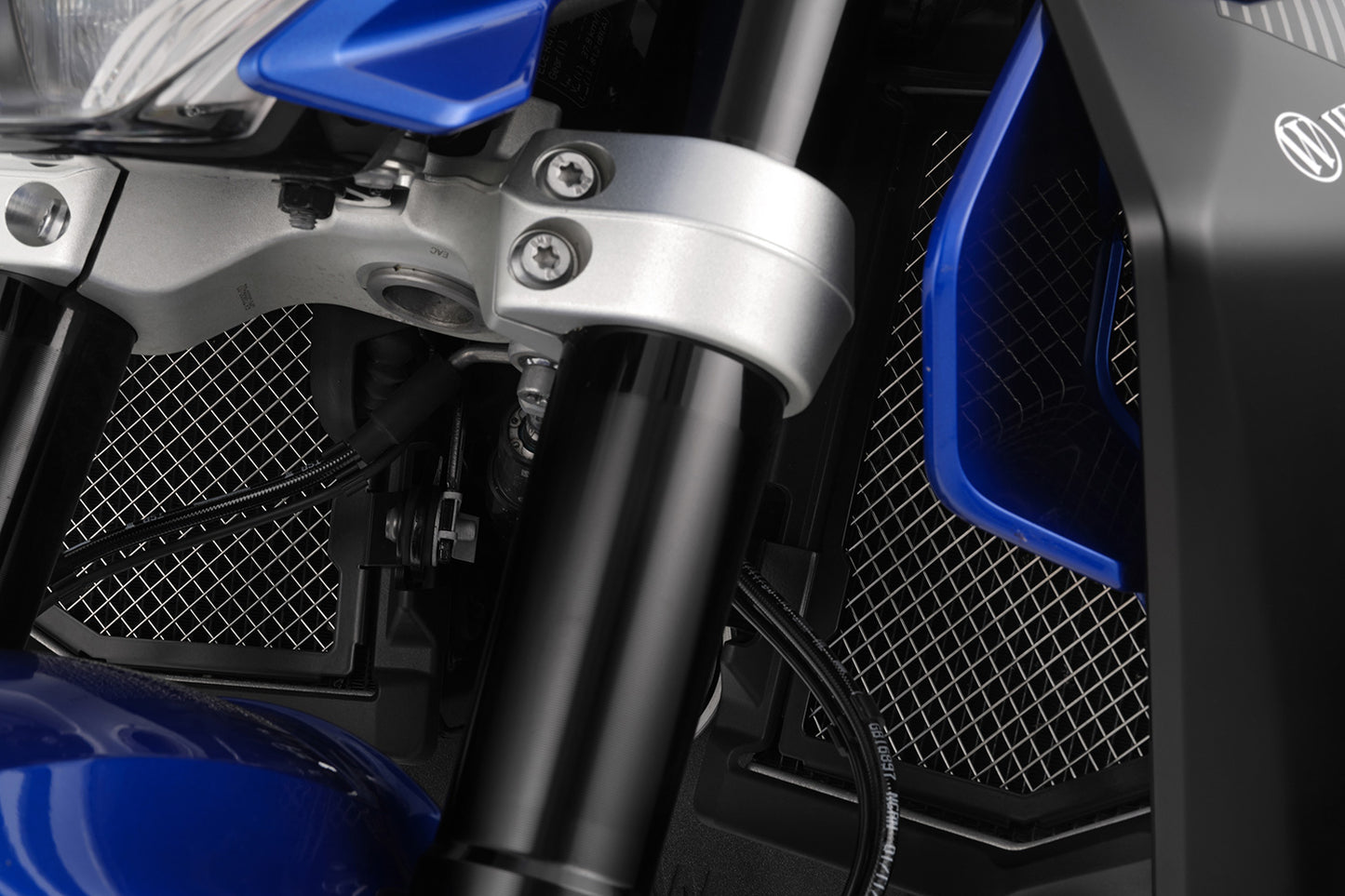 EXTREME Water Radiator Guard R 1300 R and RS - black