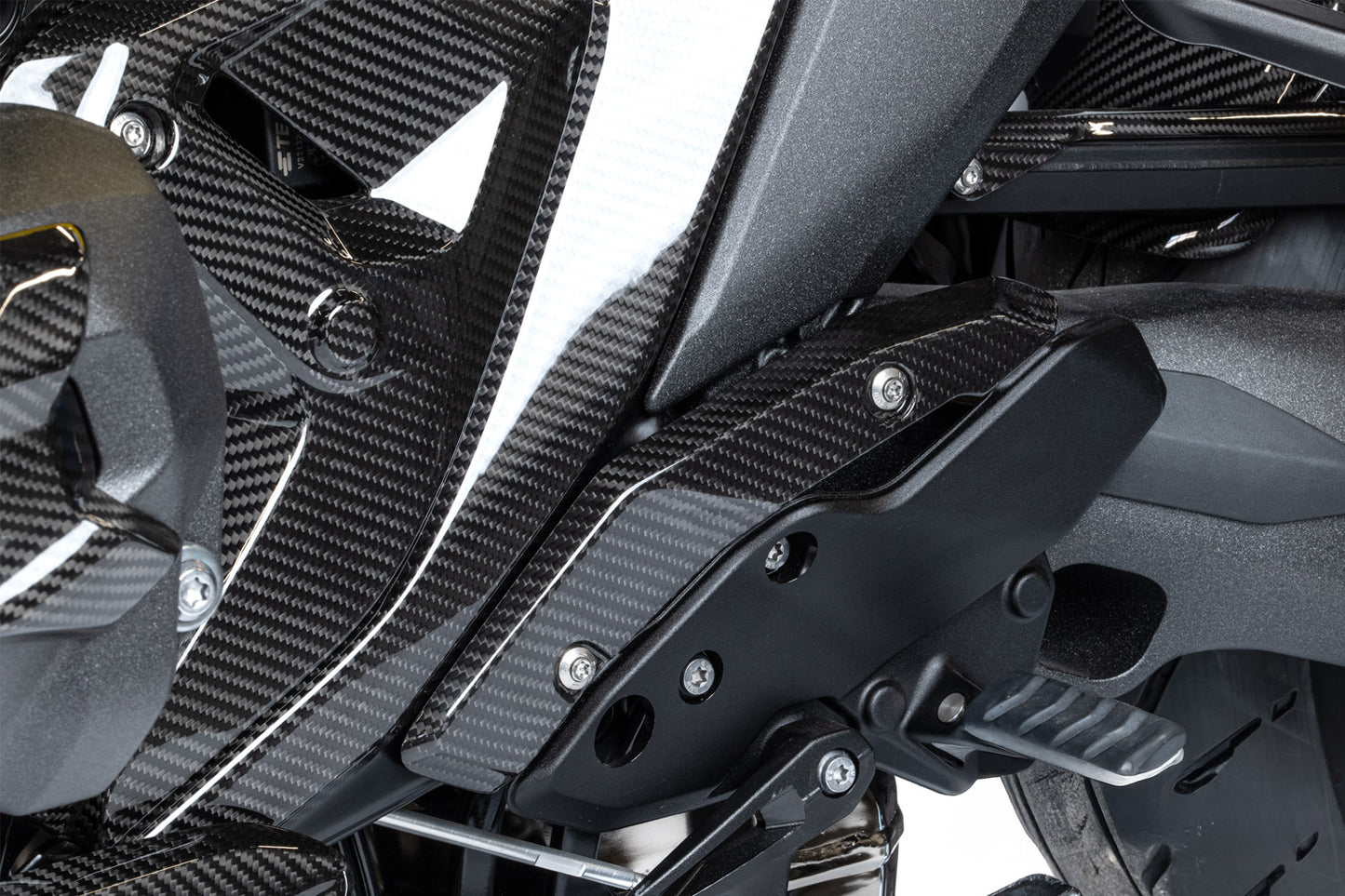 Ilmberger heel guard for BMW R 1300 R / RS - left - carbon - glossy