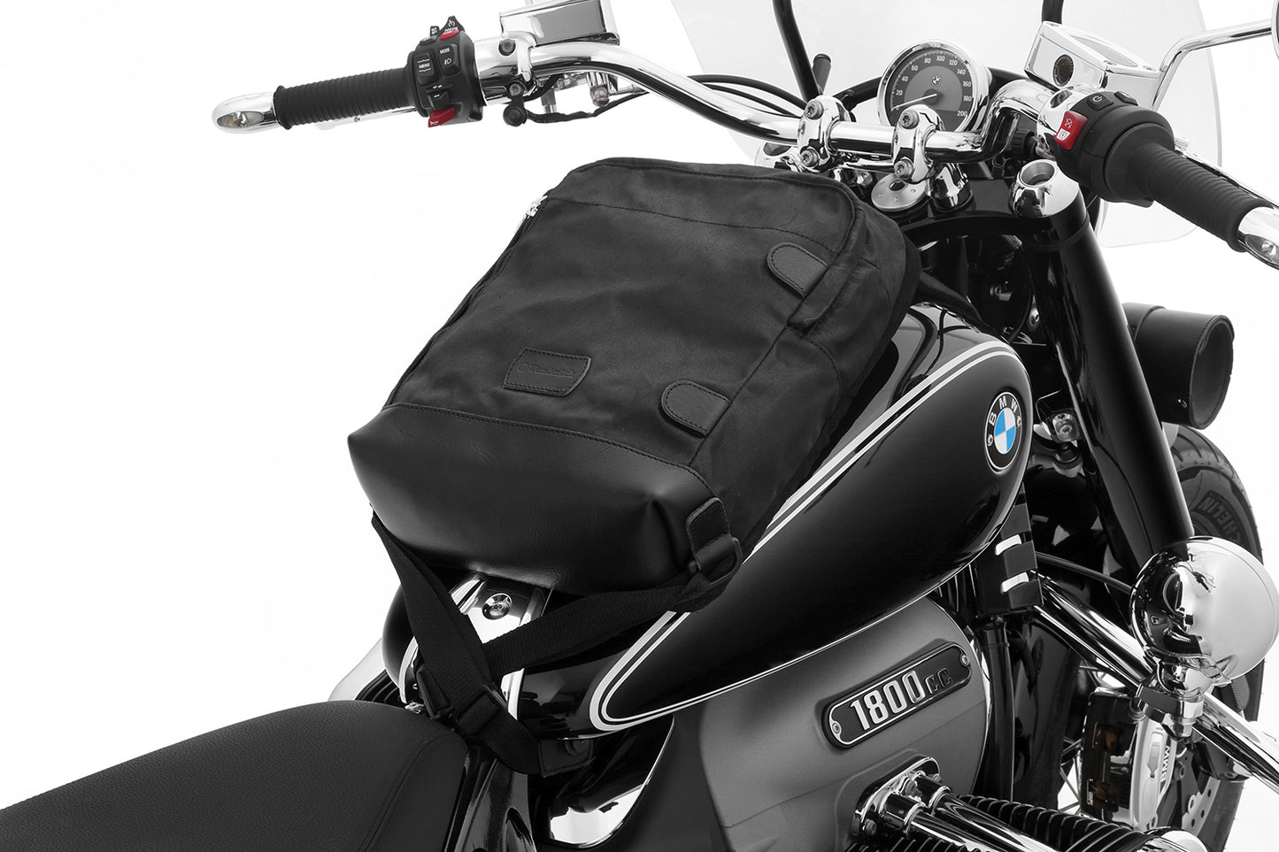 tank bag for R 18 - black