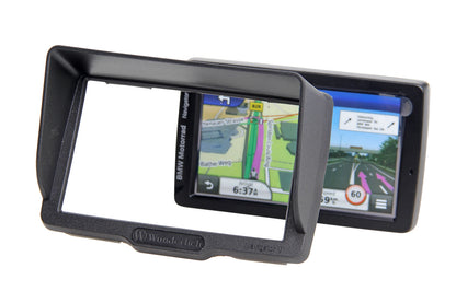 Glare shield for BMW Navigator V [Black]