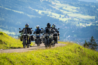 USB Charging Box with Anti Vibration Module SPC+ and Inductive Charging - black