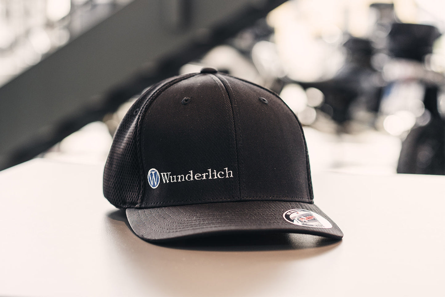 Flexfit Mesh Cap - black - L/XL