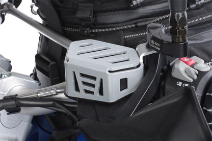 Clutch reservoir protector silver