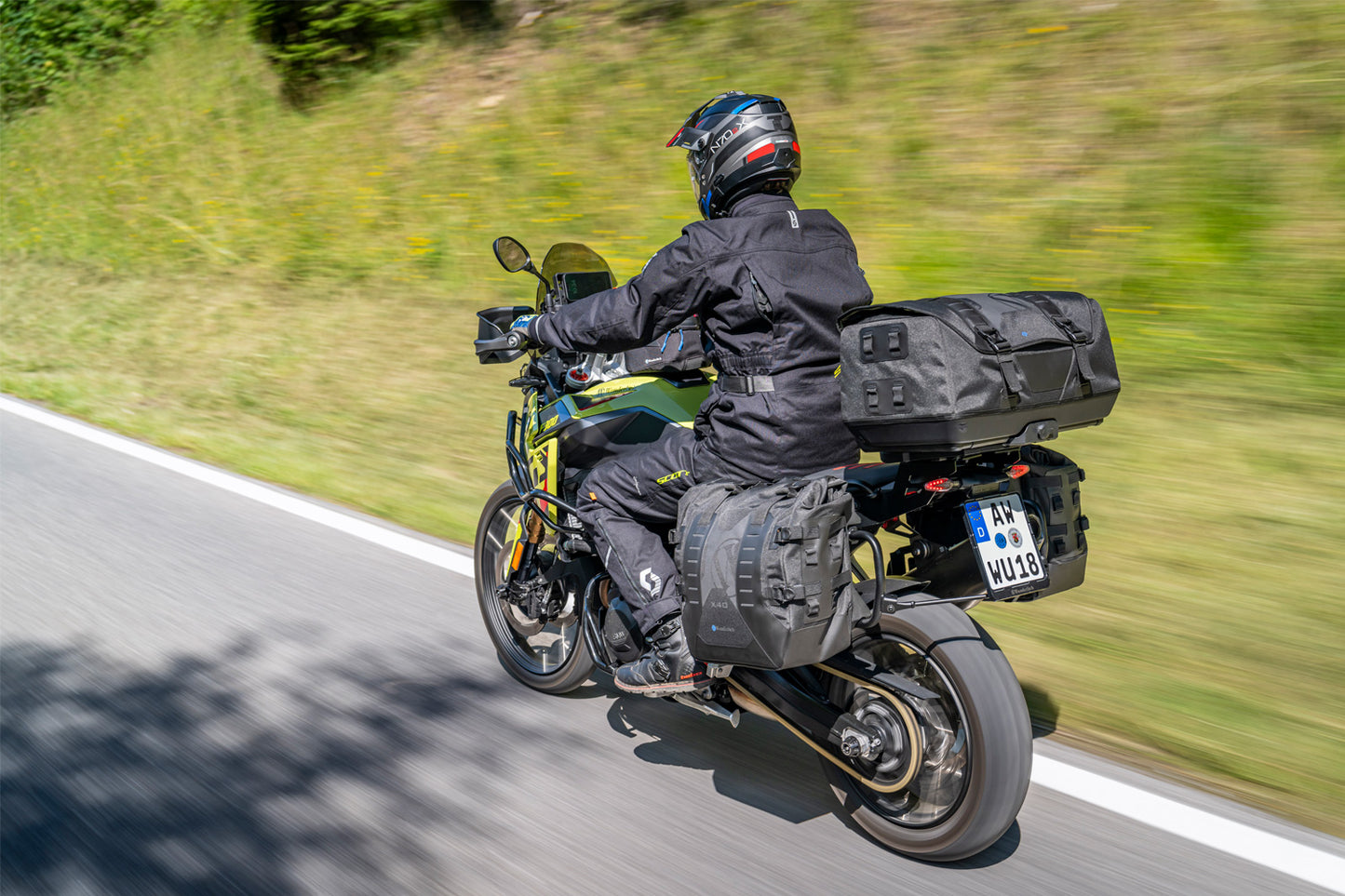 Top case carrier X-RACK F 900 GS - black