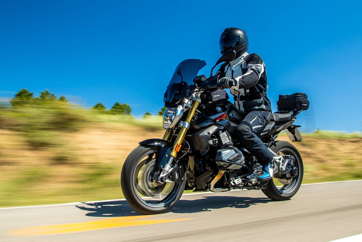 Tube-style handlebar - pre-drilled - black