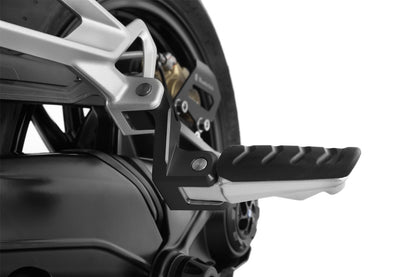 passenger footrest lowering kit - black