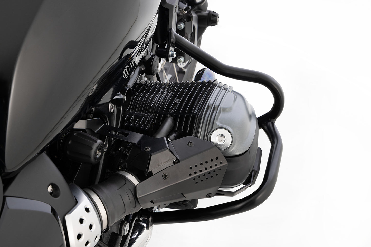 Widening set for R 12 + nineT engine protection bar - black