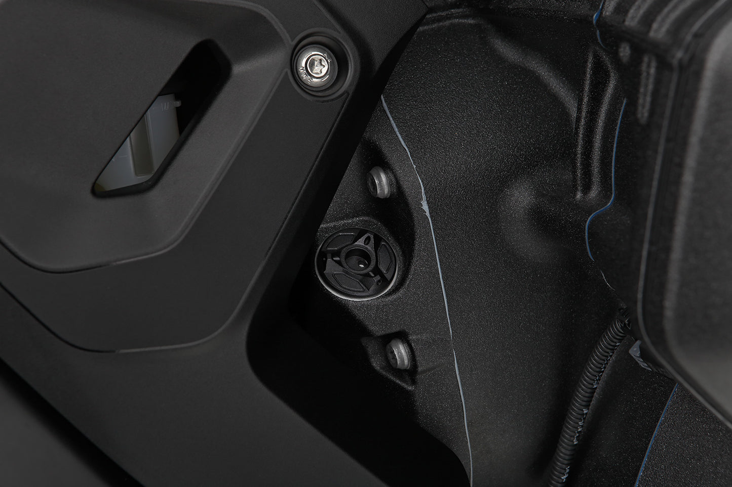 Security Oil Filler Cap - black