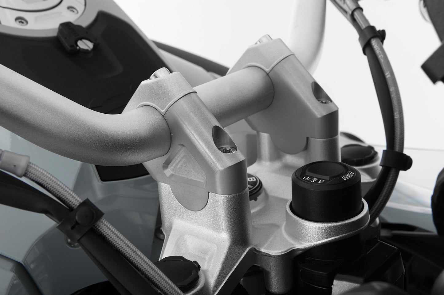 ERGO+ handlebar riser - 38mm - silver