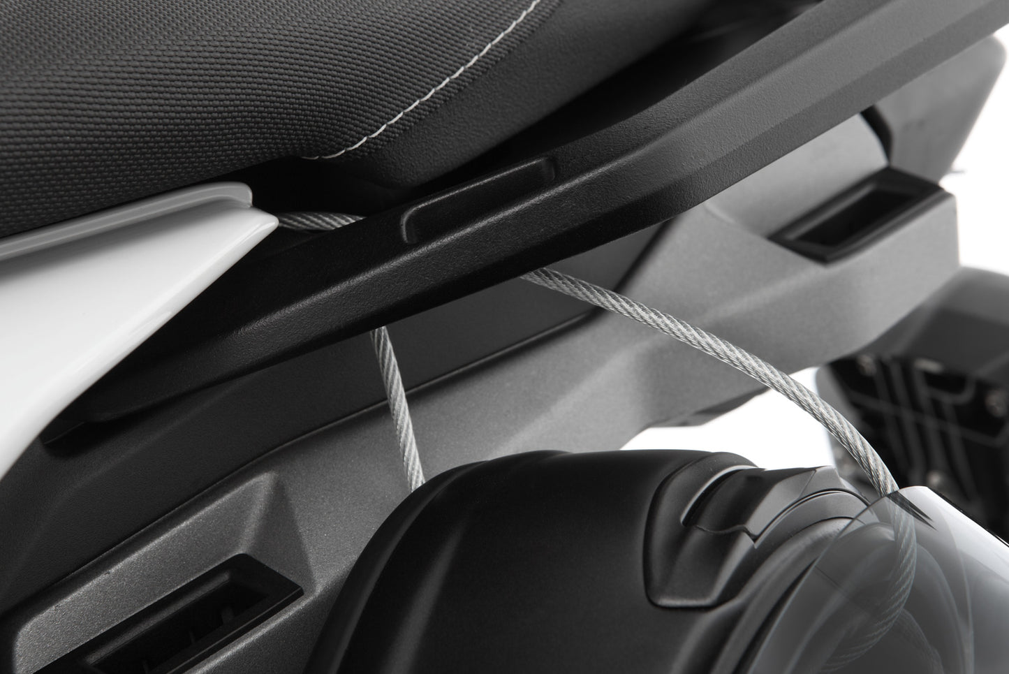 helmet anti-theft system »HELM-LOCK« - silver