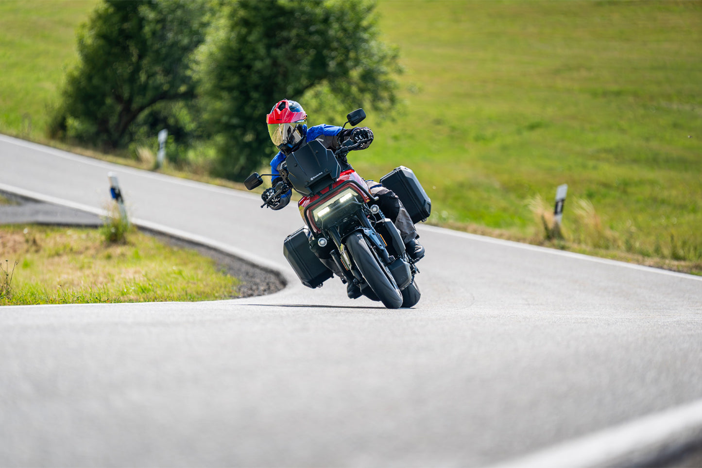 Windshield FLOWJET - black