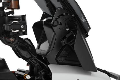 Windshield reinforcement for orig or accessory windshield - right - black