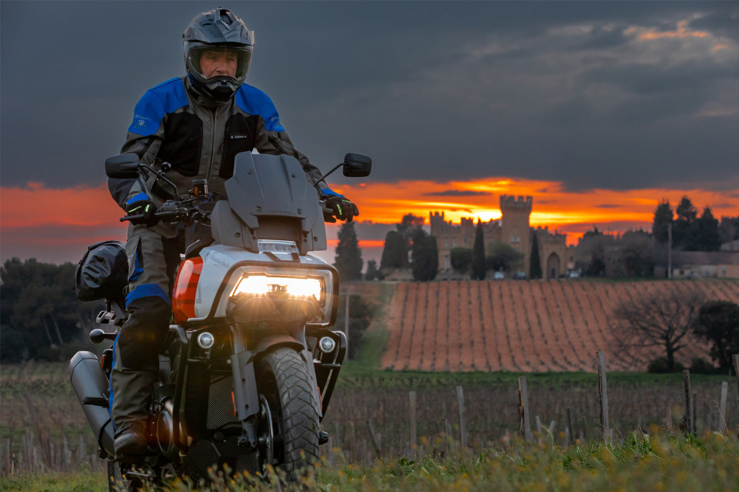 Windshield FLOWJET - black