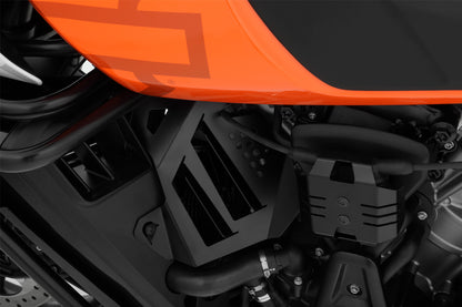 Wunderlich side fairing
